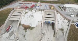 șantierul secțiunii 4 (Tigveni – Curtea de Argeș) a autostrăzii Sibiu – Pitesti (A1)