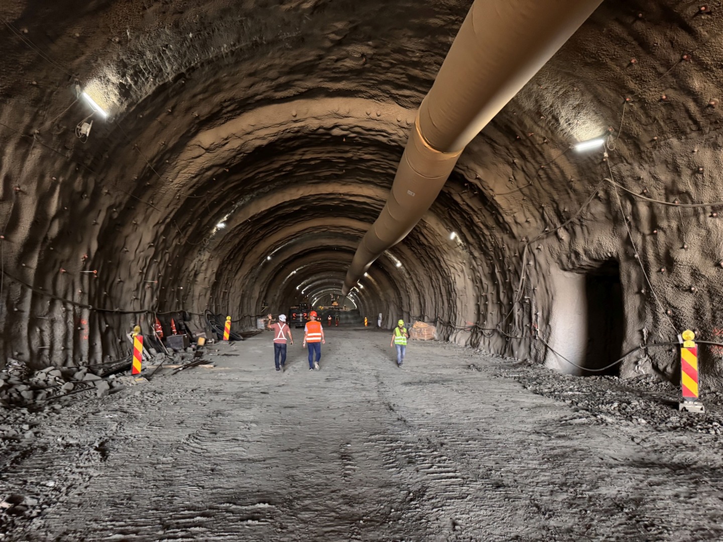 tunelurile de pe lotul de autostradă A1 Margina – Holdea. 4