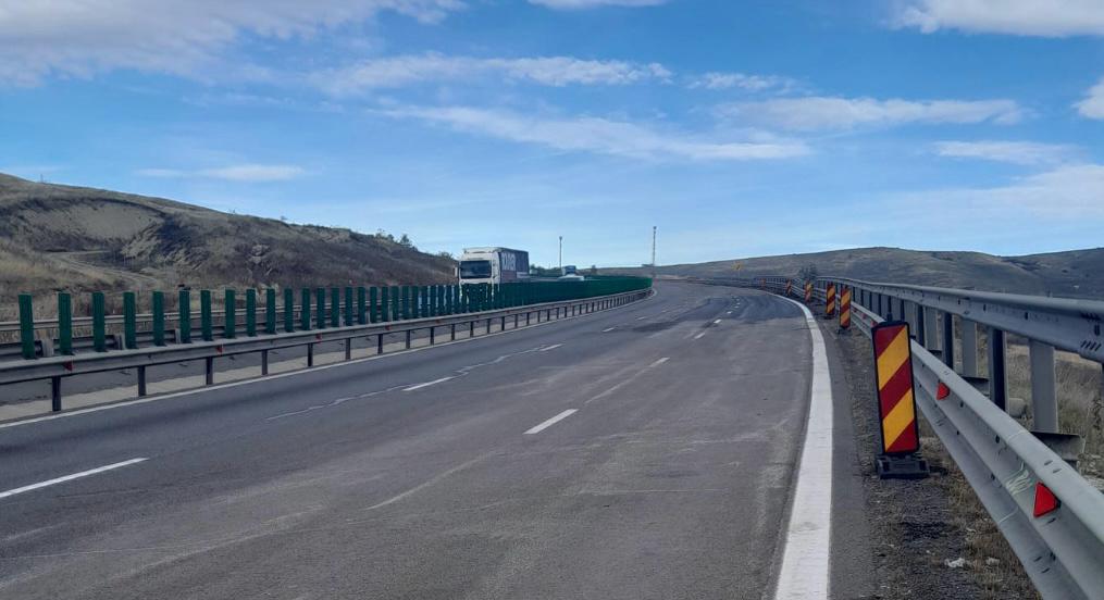 lucrările de punere în siguranță în zona km 66 al Autostrăzii A10 Sebeș – Turda.